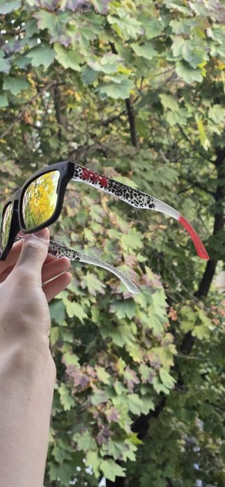 Солнцезащитные очки