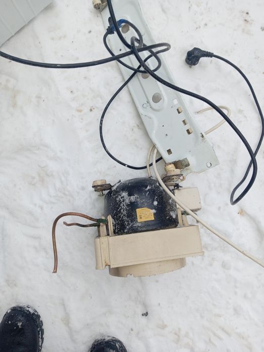 Матор от холодильника 4500