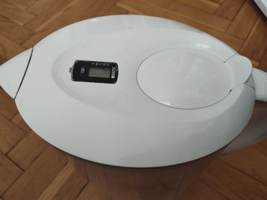 Филтрираща кана за вода Brita (3,5 л.)