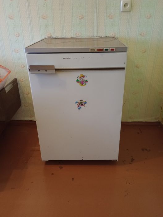 Морозильная камера Бирюса