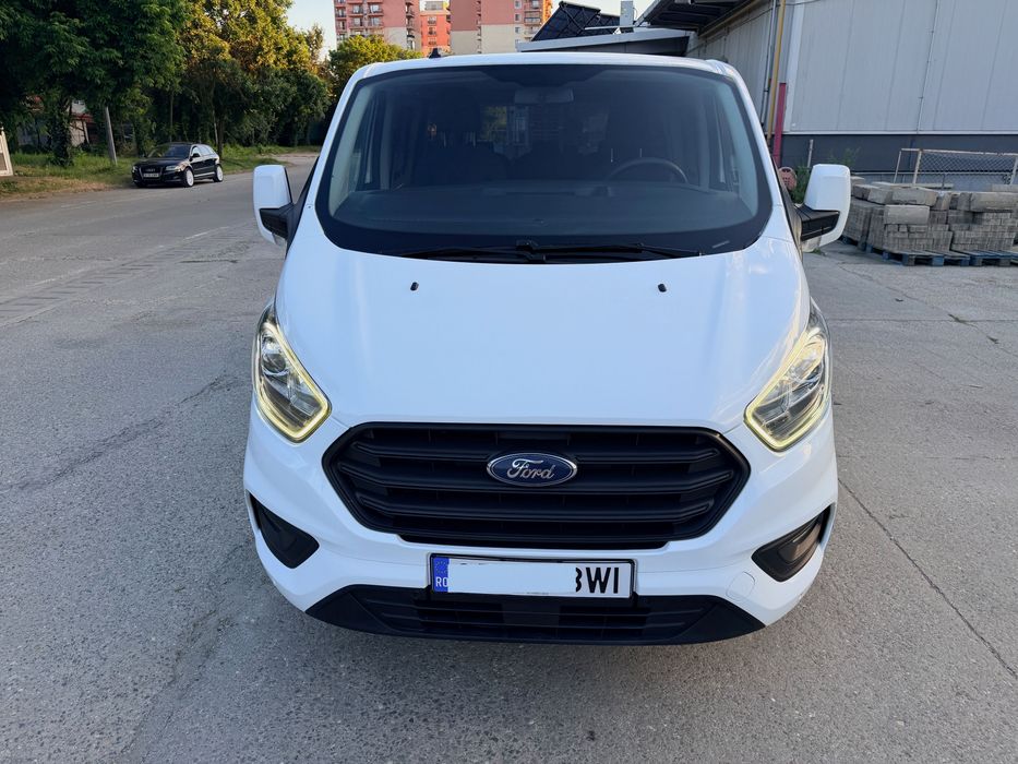 Ford Transit Custom 2019-clima fata/spate-8+1 locuri-lunga-TVA deductibil