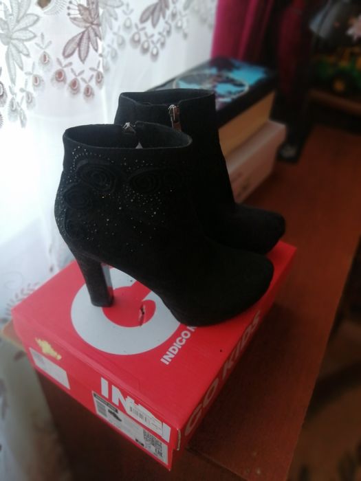 Обмен полу сапожки все разные .