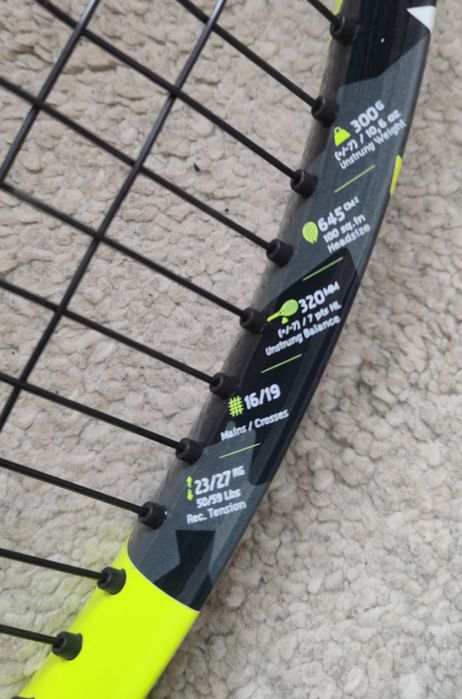 Babolat Pure Aero 2023 - 300g/100in/L2/16x19