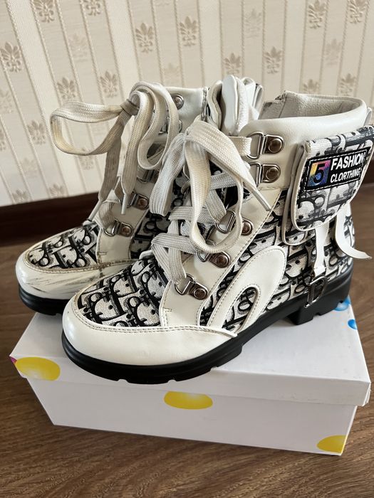 Ботинки, демисезонные на девочек