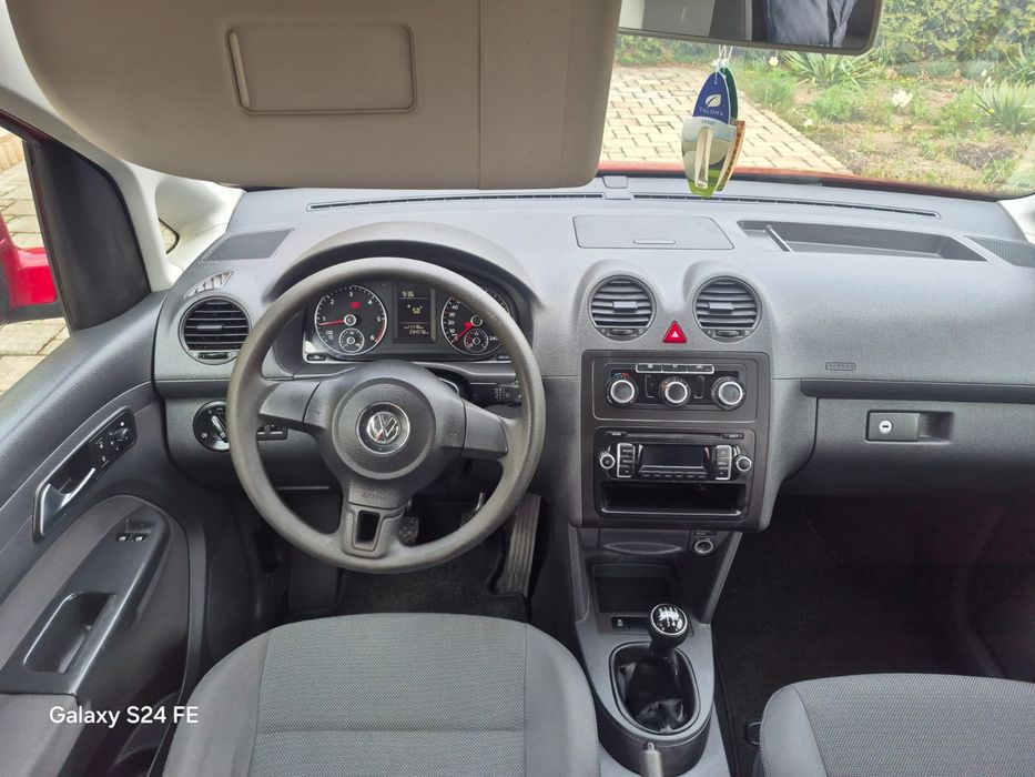 Vind vw caddy 1.6 2012 5 locuri