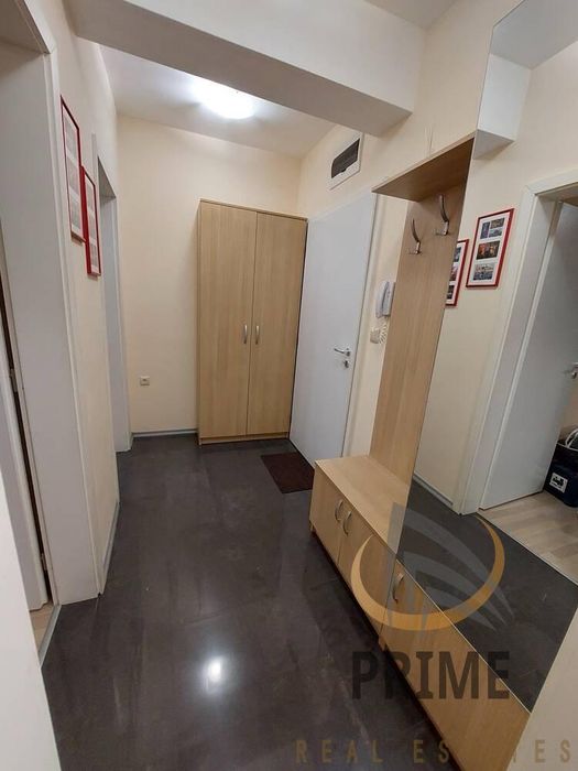Дава се под наем Двустаен апартамент в Бургас, Изгрев - 60 кв.м за 510 € - Снимка #4