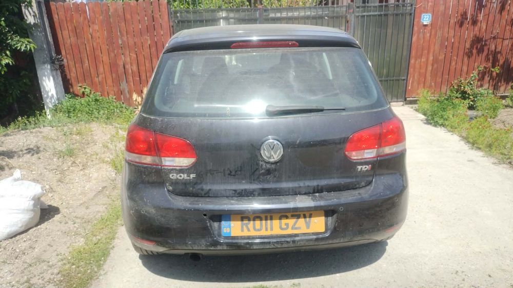 Vând Golf 6 cu volan pe dreapta