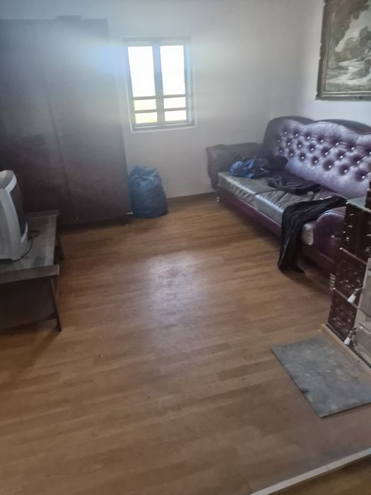 Vind casa batrineasca