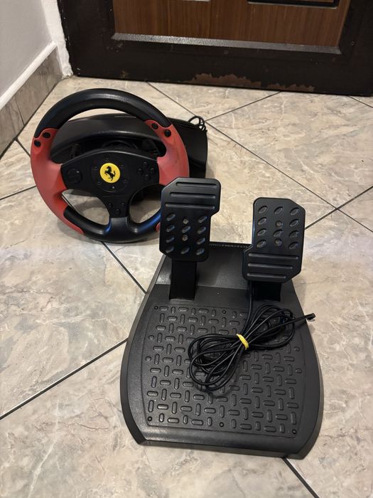 Volan Thrustmaster
