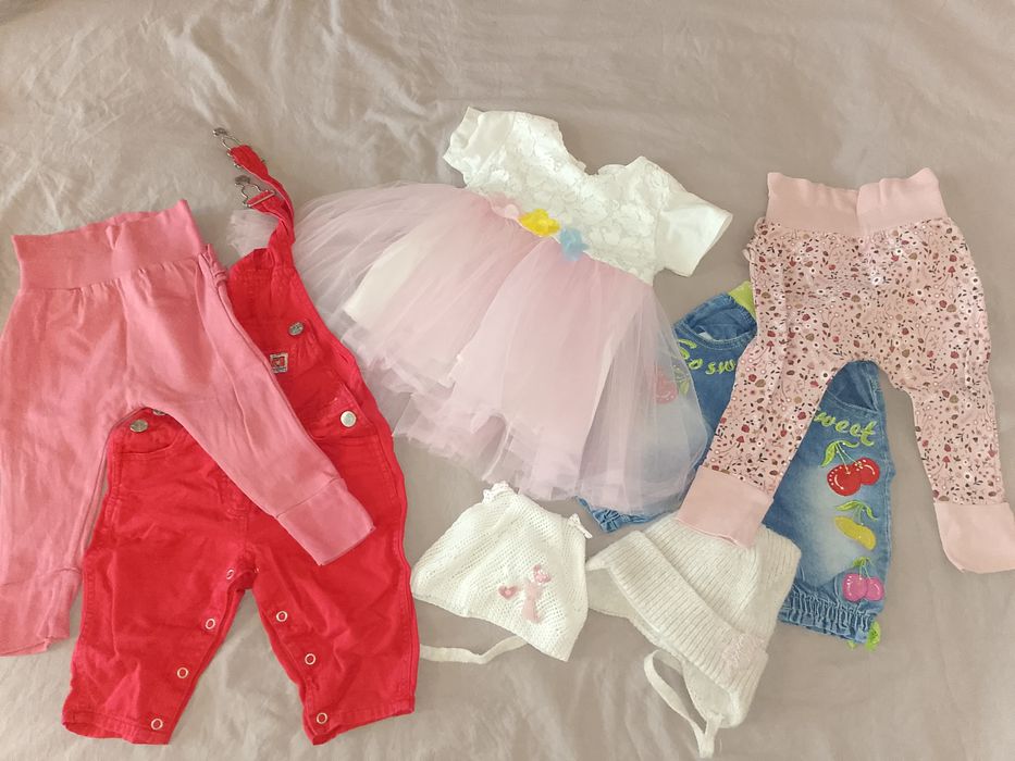 Продам детские вещи