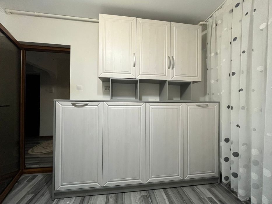 Pat rabatabil și corp suspendat