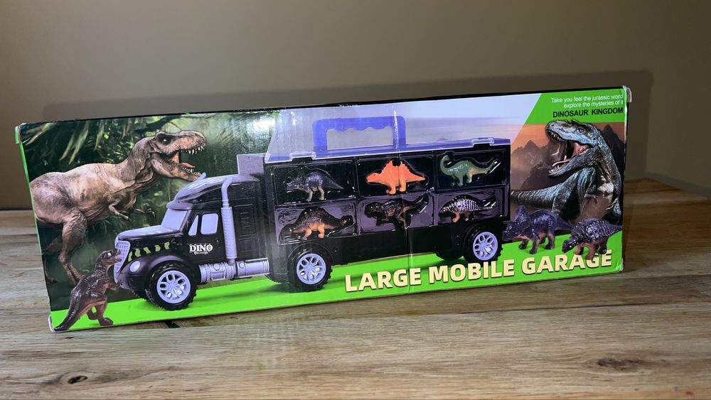 Jucarie copii- Camion cu dinozauri