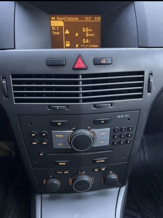 Опел Астра Н - първи и собственик