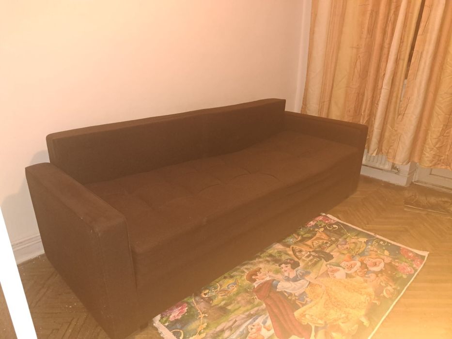 Canapea extensibilă cu trei locuri, tapițerie mario