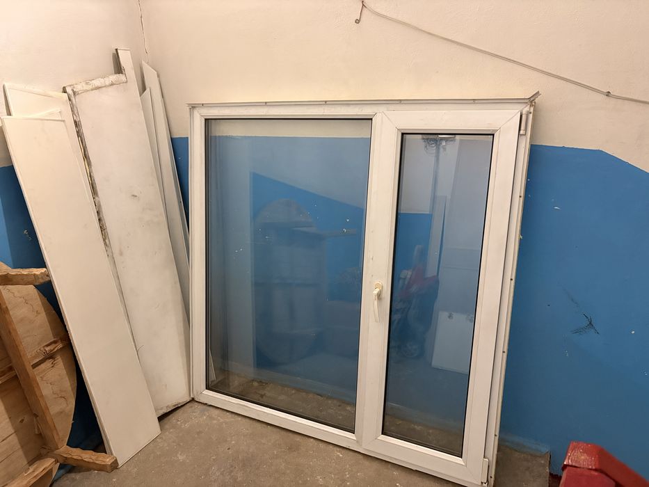 Продам пластиковое окно