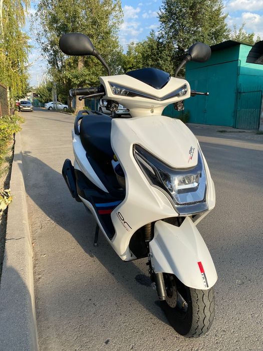 Продам мопед Nomad