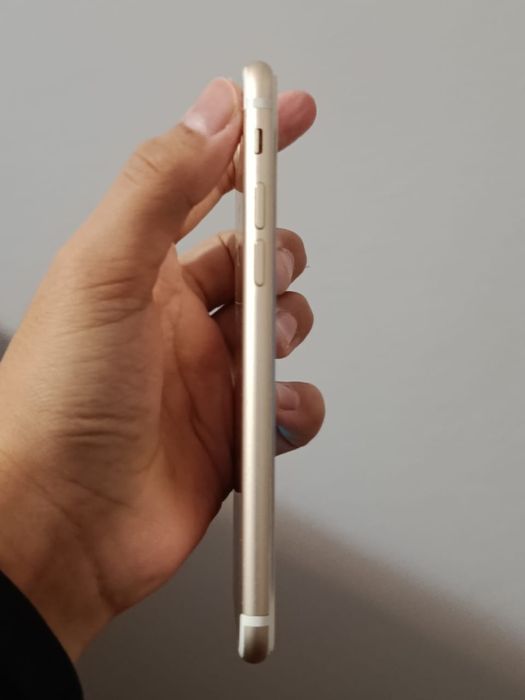 Apple iPhone 7. 32 gb