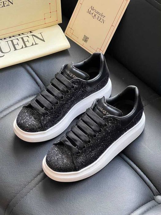 Adidasi Alexander Mcqueen cu sclipici GLITTER negri albi