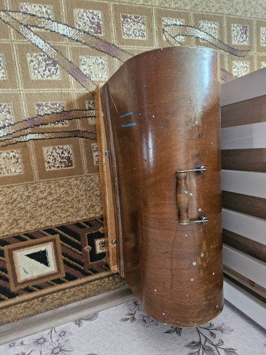 Продам швейную машинку