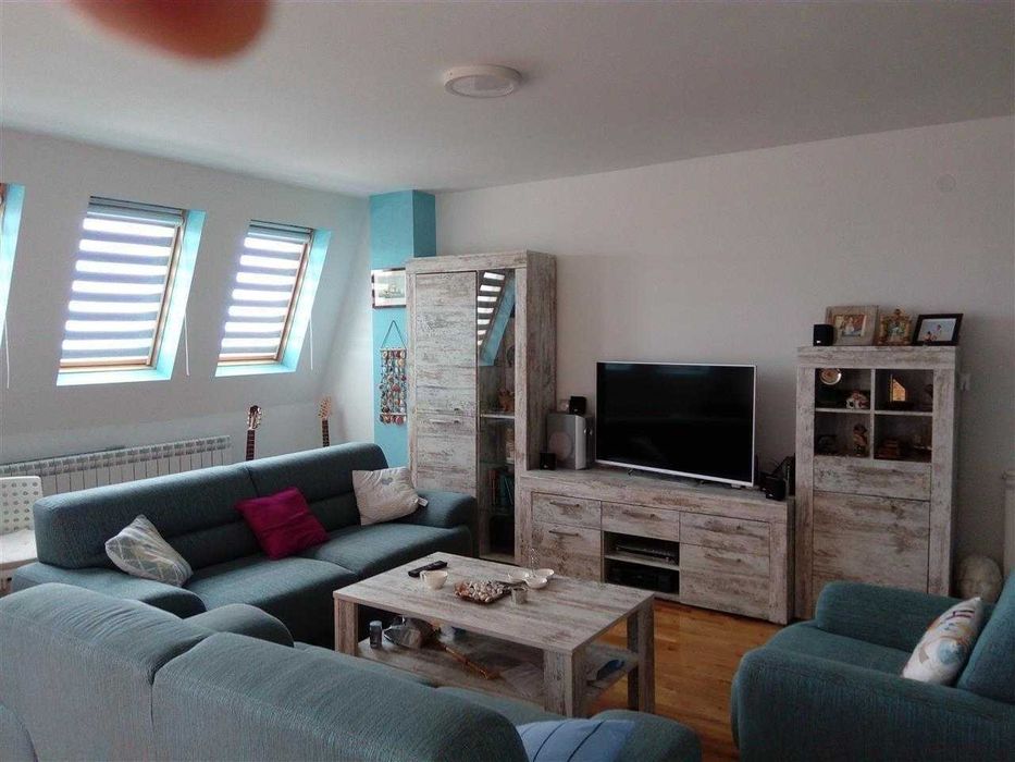 Дава се под наем Двустаен апартамент в Бургас, Възраждане - 54 кв.м за 188.7 € - Снимка #5