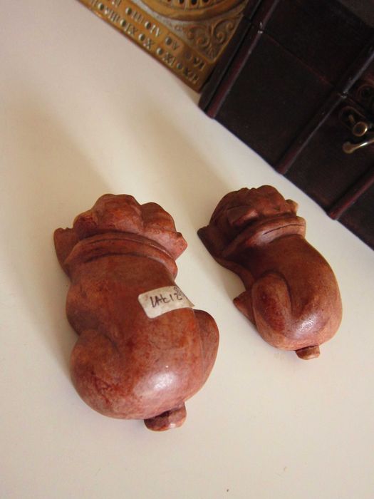 cadou rar Caine sculpura mica lemn de Suar Indonezia 1970