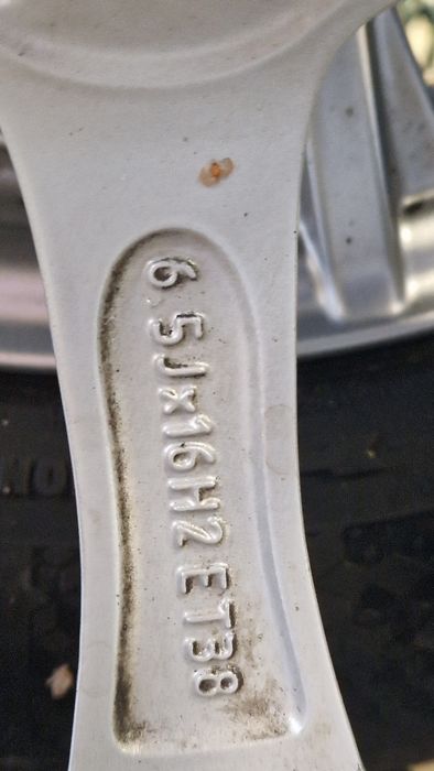 Джанти с гуми за мецедес