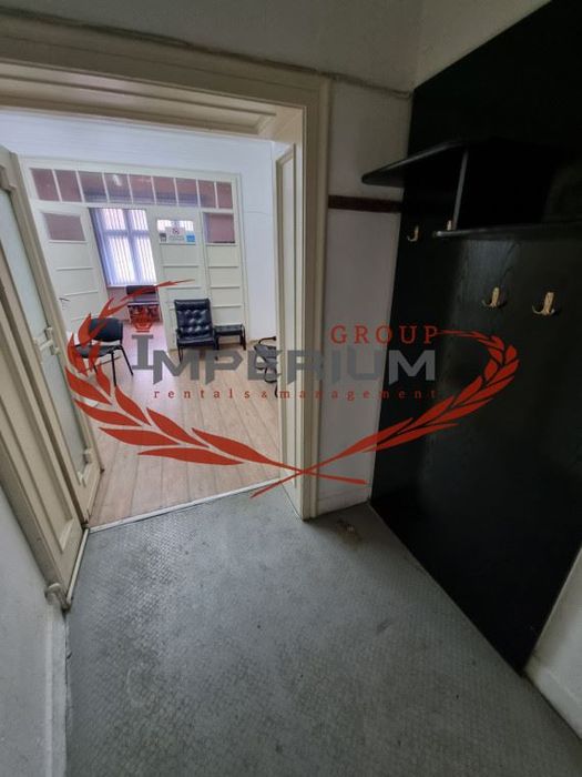 Дава се под наем Офис в Варна, Център - 86 кв.м за 612 € - Снимка #10