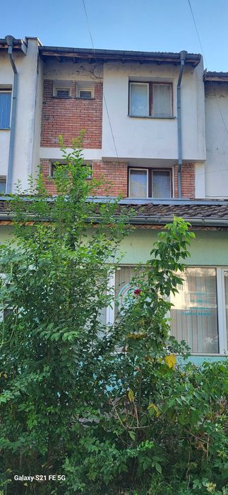 къща в гр Стражица
