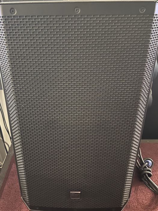 Продам Electro voice ZLX 15p