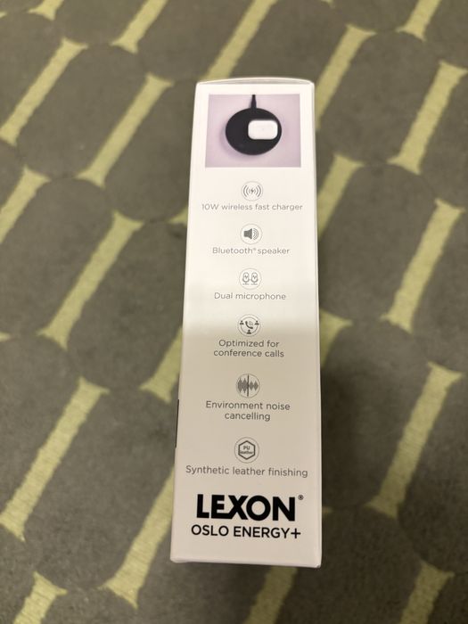 Wireless charger cu bluetooth speaker si microfon Lexon