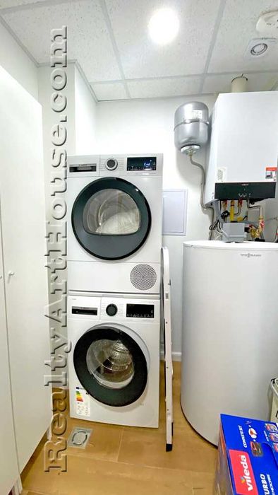 Дава се под наем Тристаен апартамент в София, Симеоново - 121 кв.м за 1200 € - Снимка #4