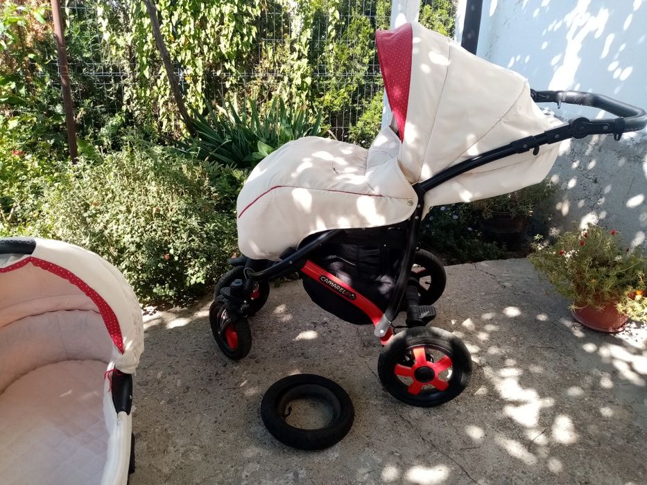 Количка с лятен. И зимен кош. Зимния  почти нов. С  едно  резервно  ко