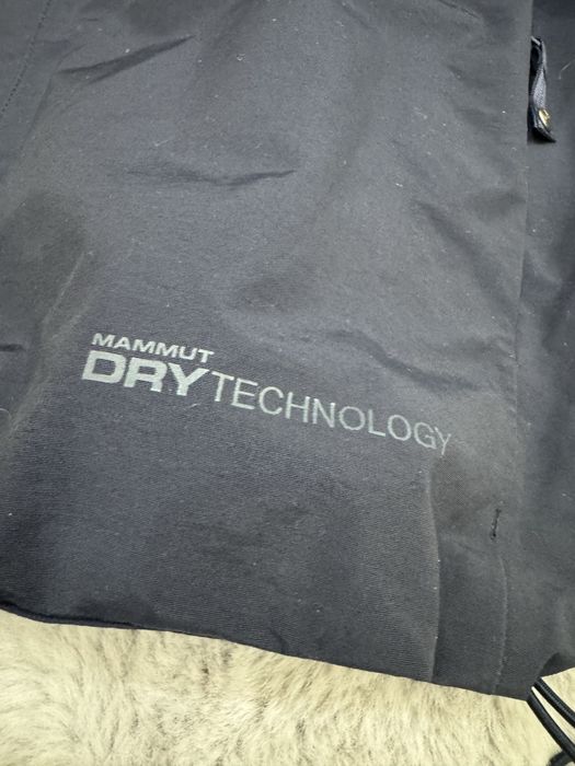 Мъжко водо и ветро устойчиво яке MAMMUT DRY TECHNOLOGY . Размер L