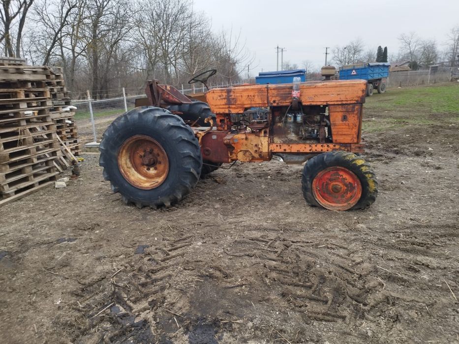 Tractor u650 de vanzare
