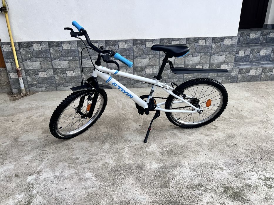 Bicicletă copii B’TWIN 20” – stare foarte bună