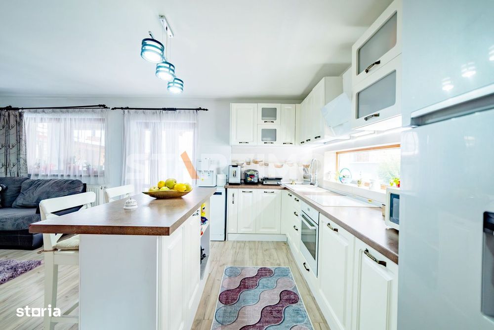 Casa mobilata Central Sanpetru