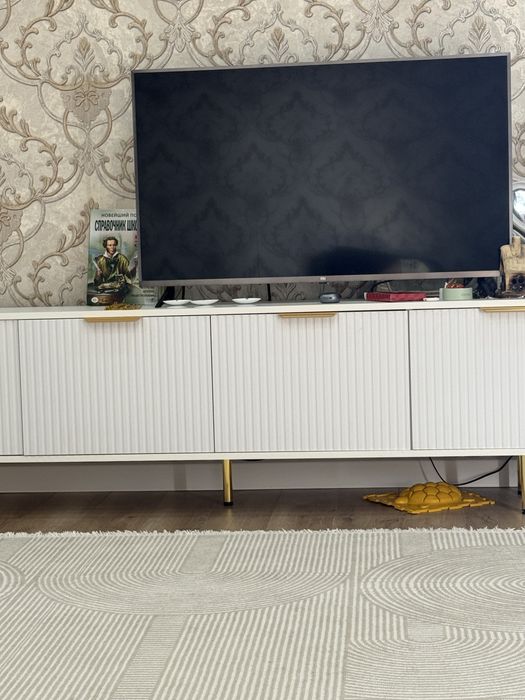 Продам mi tv диагональ 104 см