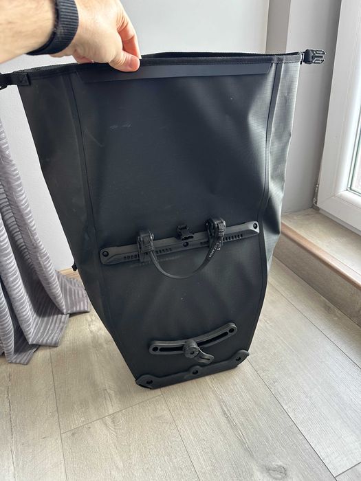 Дисаги за велосипед Deuter Visby 20+5