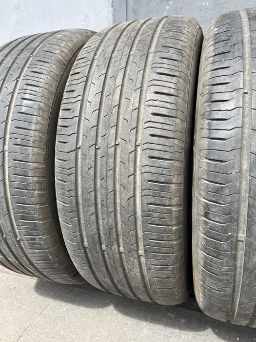4 бр. летни гуми 235/55/18 Continental DOT 2922 4,5-5 mm