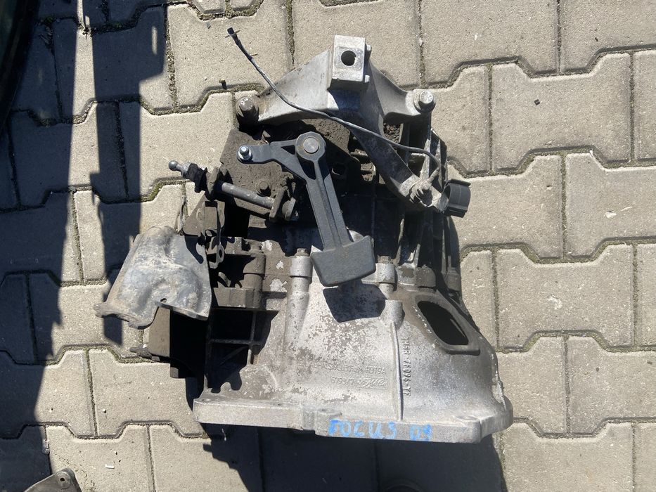 Скортна кутия за Ford Focus 1.6TDCI/109hp/2009г