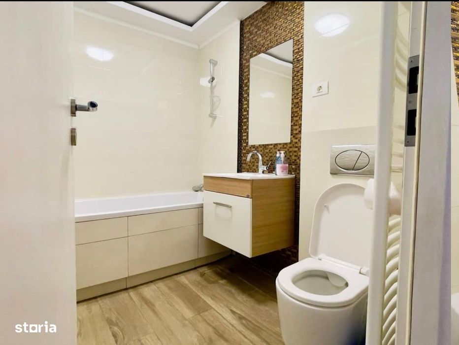 Apartament 2 camere decomandate zona Vasile Aaron