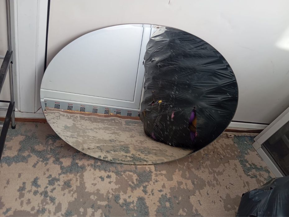 Продаётся зеркала