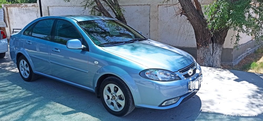 Jentra 2015год.с салона в 2016 2я позиция евро цвет дельфин