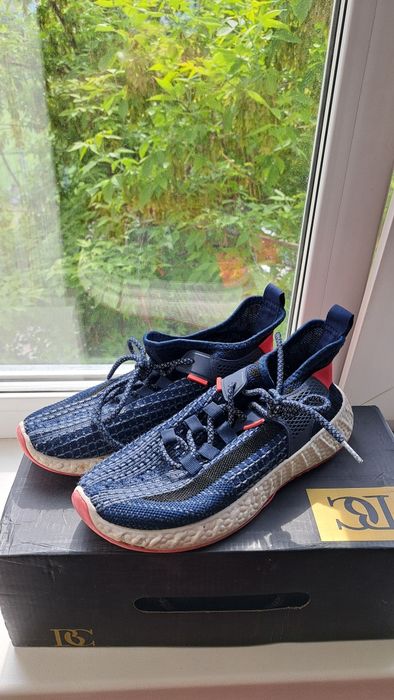 Кроссовки на мальчика