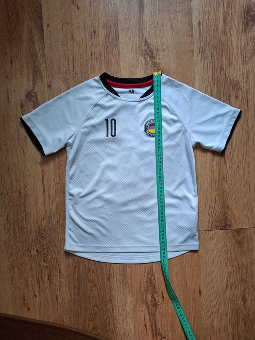 Set de fotbal H&M marime 6-8 ani