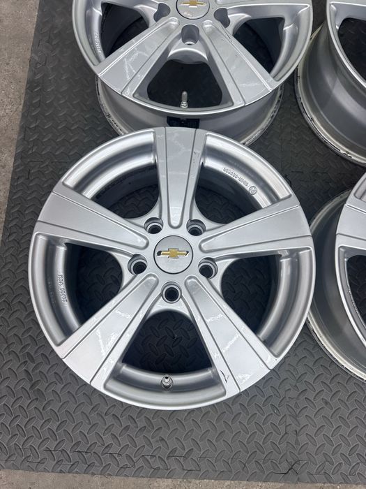 16 цола 5х115 - Chevrolet