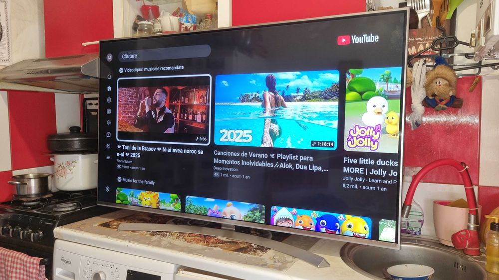 Smart LG 140 cm = 850 lei