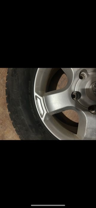 Диск с шиной……….