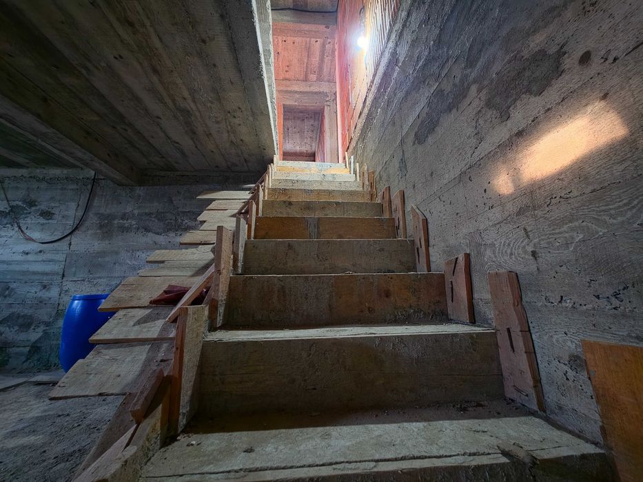 Casă premium din cărămidă la rosu (200 mp), BECI, livadă pe rod în Malcoci – Ideală pentru Familie sau Pensiune