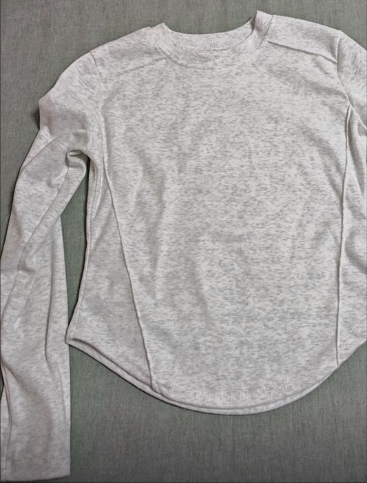 Кофты разные продам